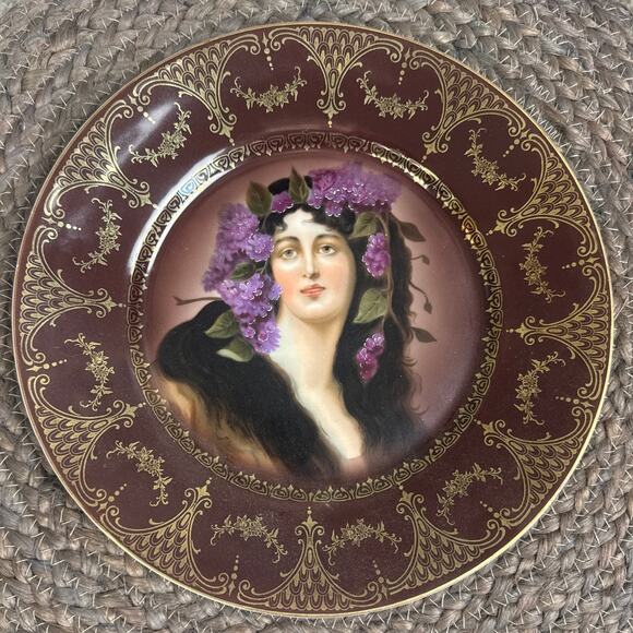 Antique Royal Vienna Hand Painted & Gilt Porcelain Portrait Plate Circa 1900s - Picture 1 of 6